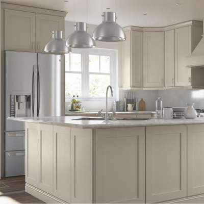 Customize Solid Wood Shaker Style White Painted Kitchen With Island