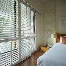 High Quality White Sliding Basswood Plantation Shutter Door